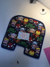 Load image into Gallery viewer, car seat protector, car seat pad, waterproof pad, accident pad, potty training pad, potty training, toilet training, pee pad, wee pad