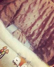 Load image into Gallery viewer, Woodland (Foxes & Owls) fabric Footmuff, Car Seat Footmuff & Accessories