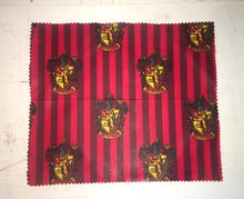 Load image into Gallery viewer, Reusable Bees Wax Food Wraps