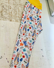 Load image into Gallery viewer, Peter rabbit Kids Leggings, Cuff Trousers, Unisex Trousers, Unisex Leggings, peter rabbit Toddler Leggings, Baby Clothing, Kids Trousers,