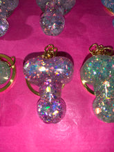 Load image into Gallery viewer, Glitter penis keyring
