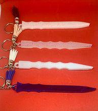 Load image into Gallery viewer, Kubotan resin keyring