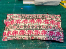 Load image into Gallery viewer, Buggy handmuff