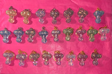 Load image into Gallery viewer, Glitter penis keyring