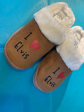Load image into Gallery viewer, Personalised Mother’s Day slippers, Mother’s Day slippers, mum slippers