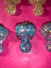 Load image into Gallery viewer, Glitter penis keyring