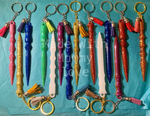 Load image into Gallery viewer, Kubotan resin keyring