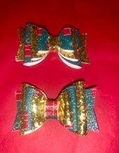 Load image into Gallery viewer, Christmas bows