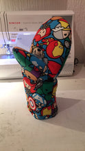Load image into Gallery viewer, Marvel oven glove - oven mitt - pot holder
