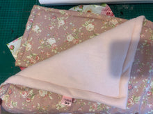 Load image into Gallery viewer, Next to me crib blanket &amp; pillow.
